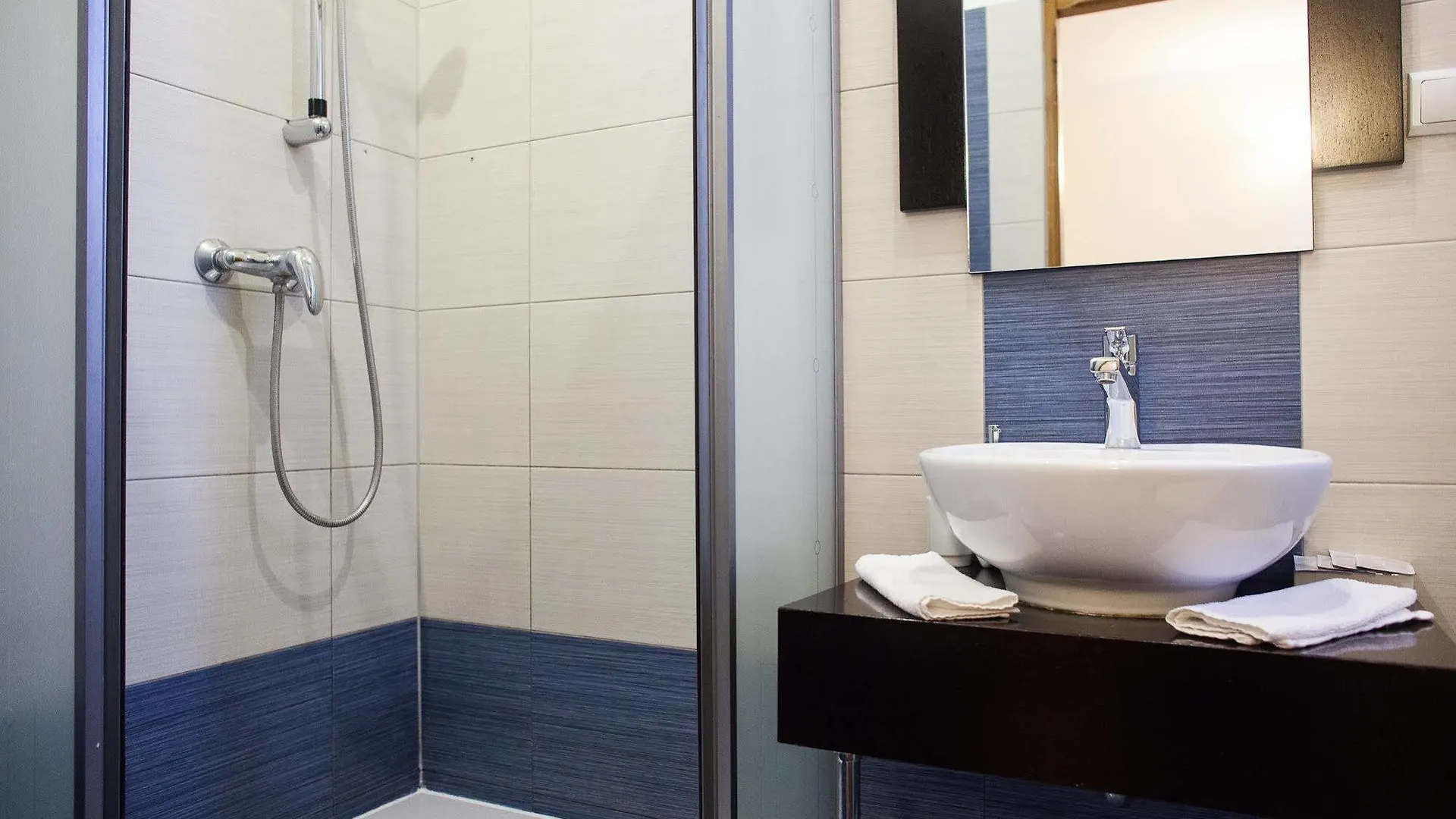 Tango House Bed & Breakfast Bed & Breakfast Krakow